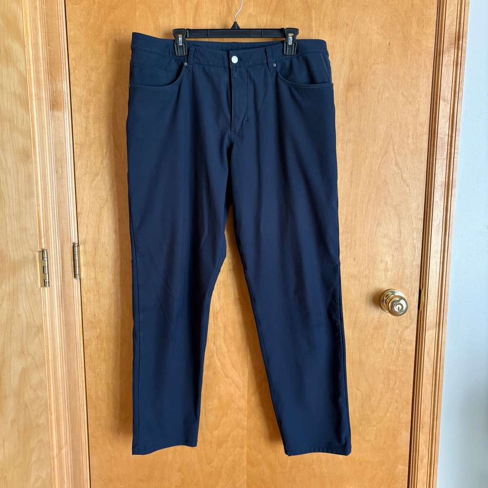 Lululemon Commission Pant Classic‎ Mens 38 Navy Blue LM5ADFS Tech Golf Trousers
